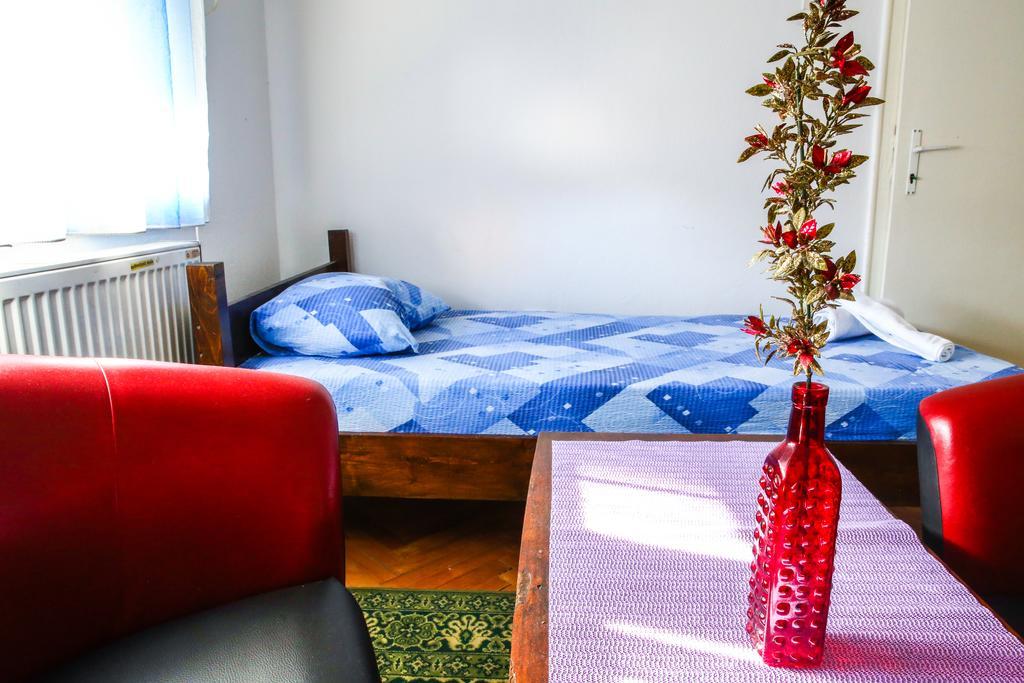 The Comfy Hostel 斯科普里 客房 照片